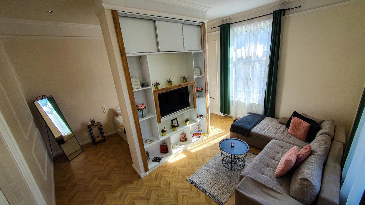 Smaragd Apartman Győr Eksteriør bilde