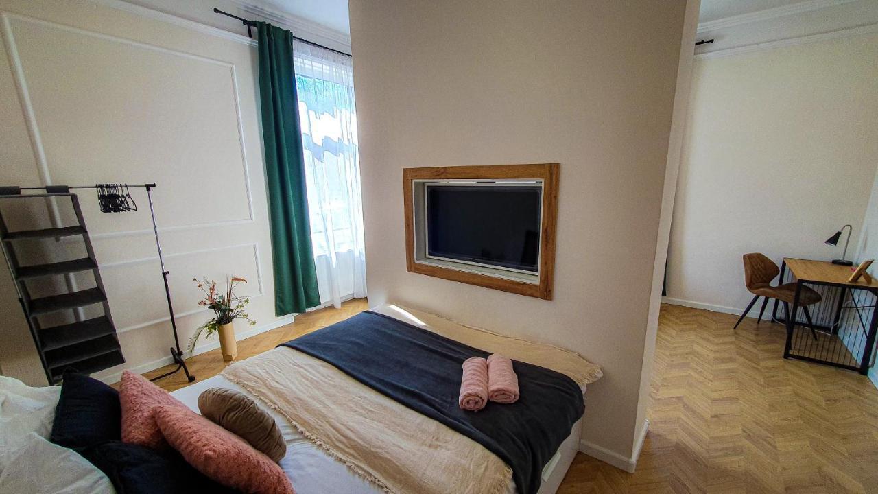 Smaragd Apartman Győr Eksteriør bilde