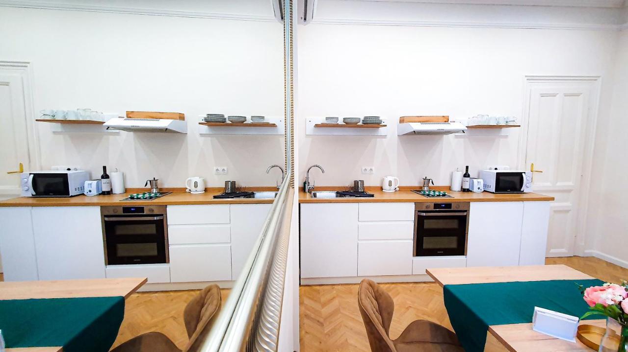 Smaragd Apartman Győr Eksteriør bilde